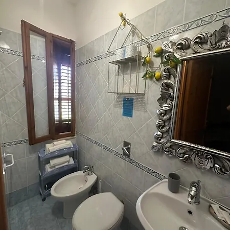 Guest House Al Giardino Dei Limoni Favignana Exterior photo